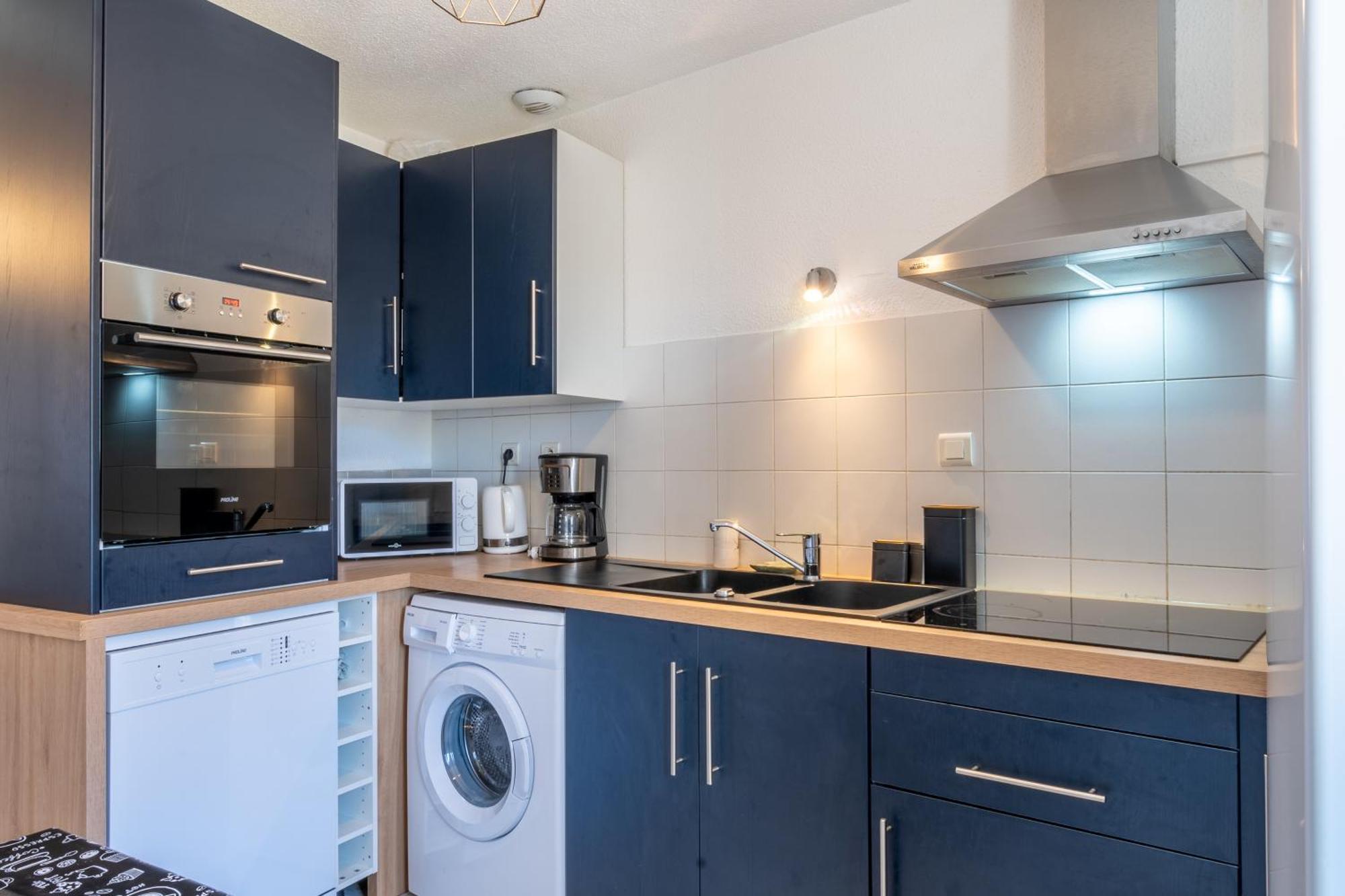 Capstay Lourdes - Residence Serenity Apartment Lourdes