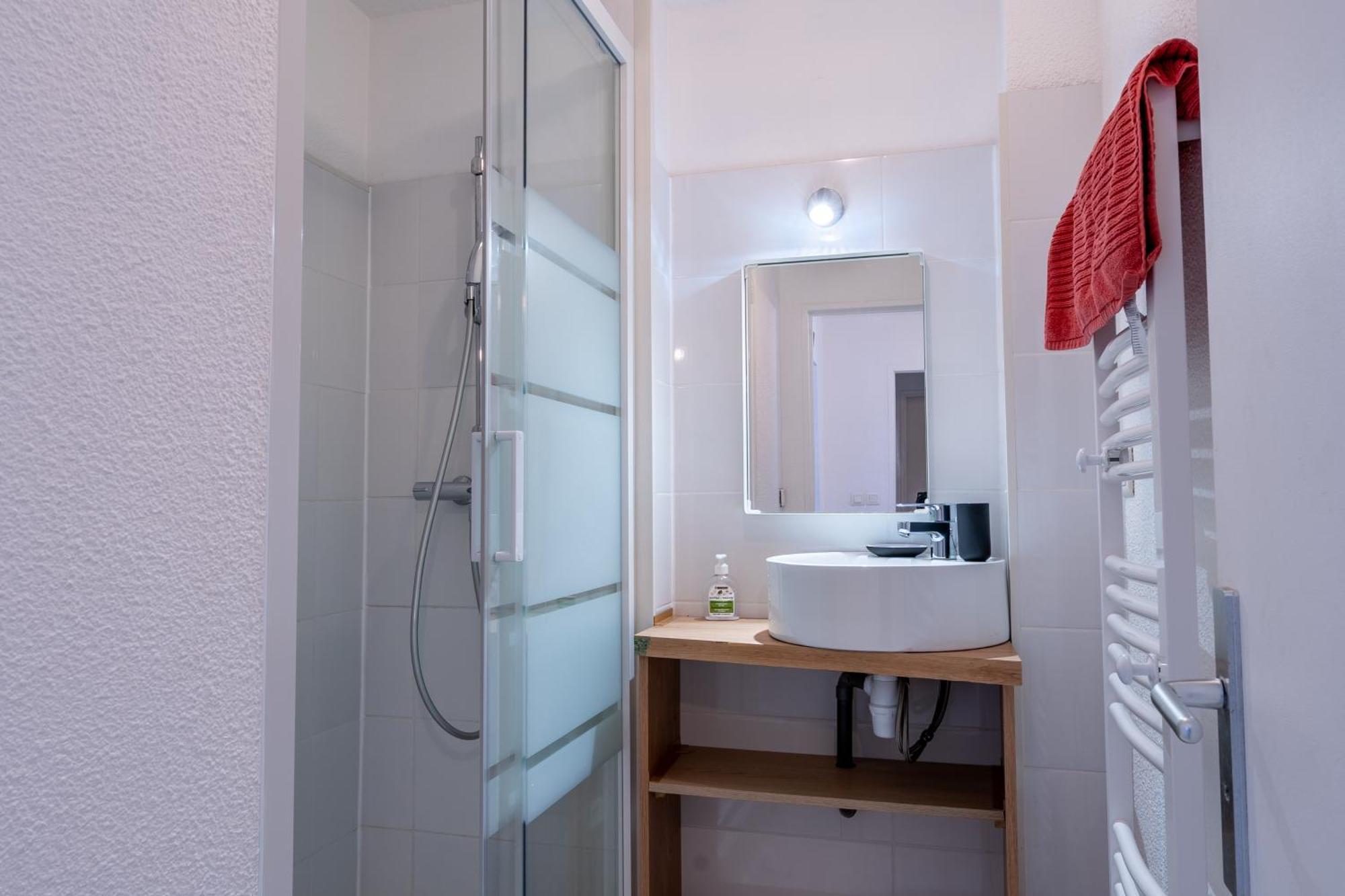 LE PIC-T2- appartement tout équipé proche du sanctuaire. Appartamento Lourdes